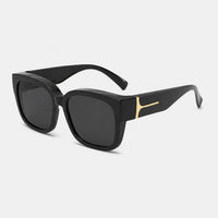 Black/Gary